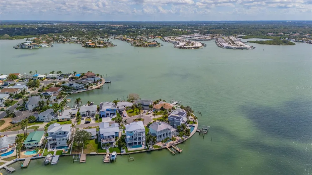 16003 5TH STREET E Redington Beach, FL 33708