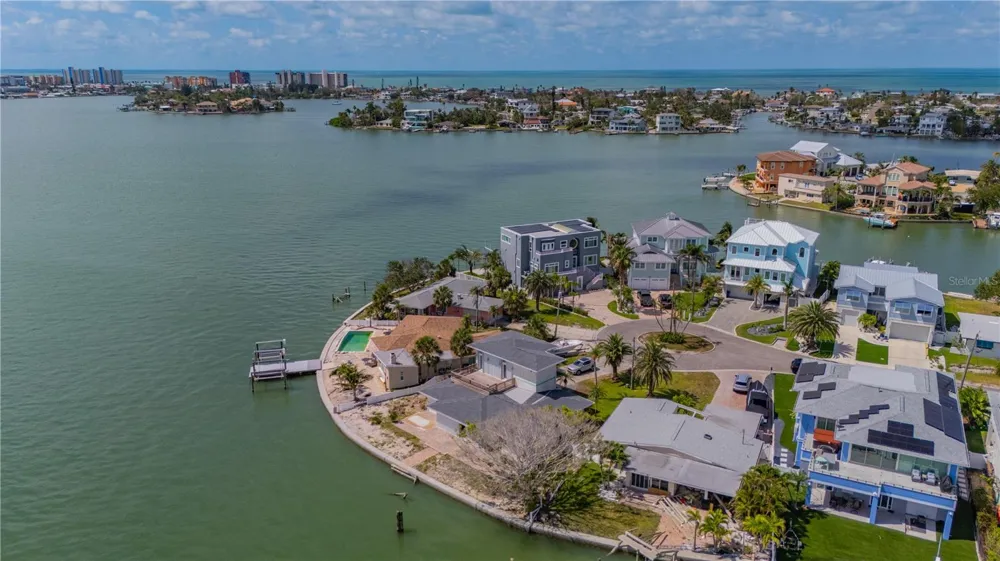 16003 5TH STREET E Redington Beach, FL 33708