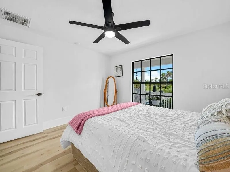 1850 S LAKE REEDY BOULEVARD Frostproof, FL 33843