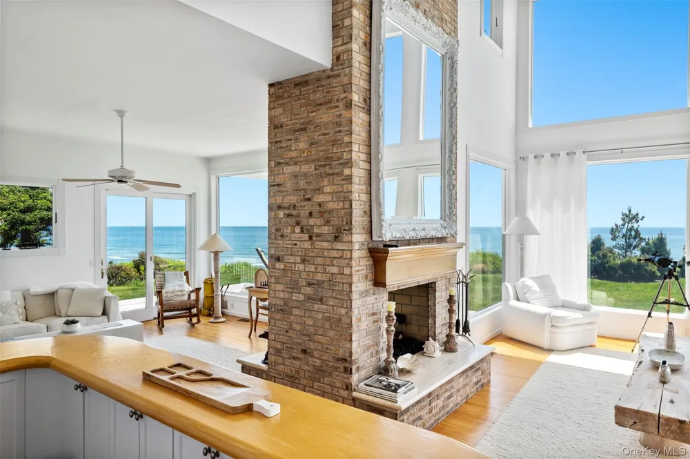 390 Old Montauk Highway Montauk, NY 11954