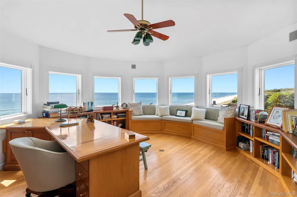 390 Old Montauk Highway Montauk, NY 11954