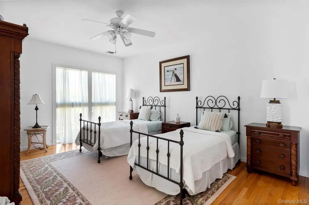 390 Old Montauk Highway Montauk, NY 11954