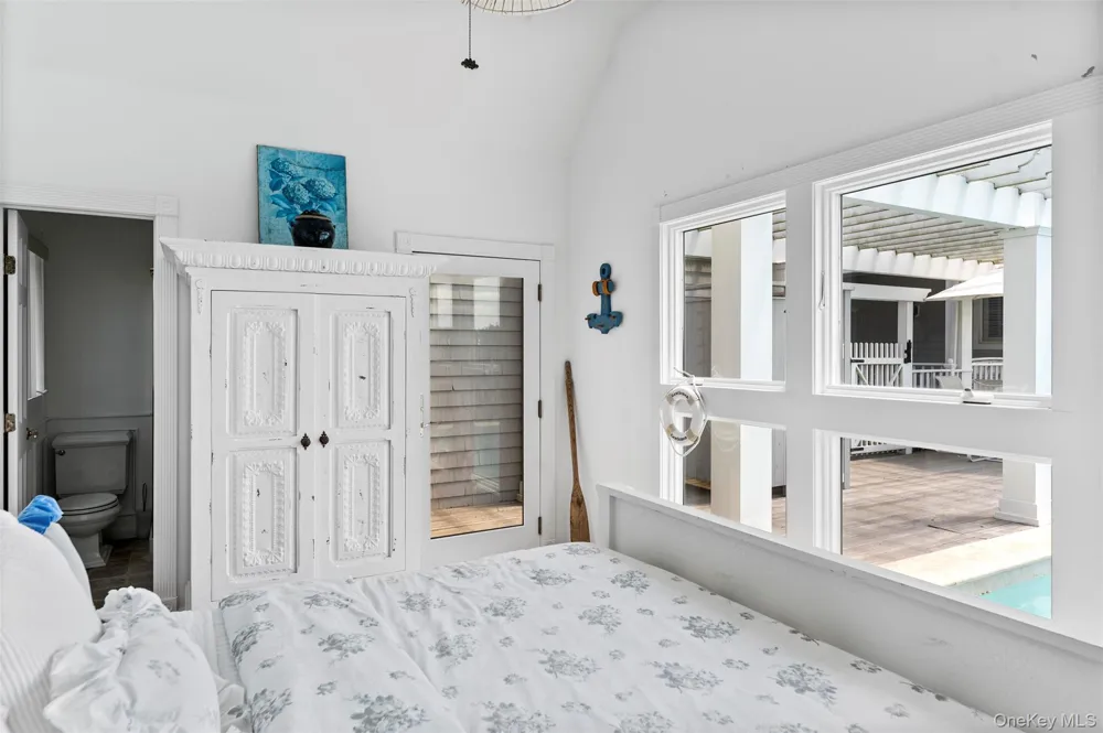 390 Old Montauk Highway Montauk, NY 11954