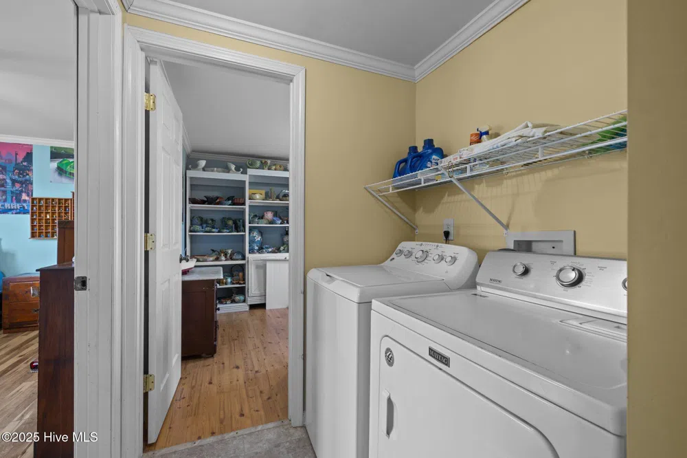 139 Diamond City Drive Harkers Island, NC 28531