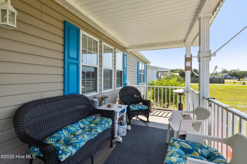 139 Diamond City Drive Harkers Island, NC 28531
