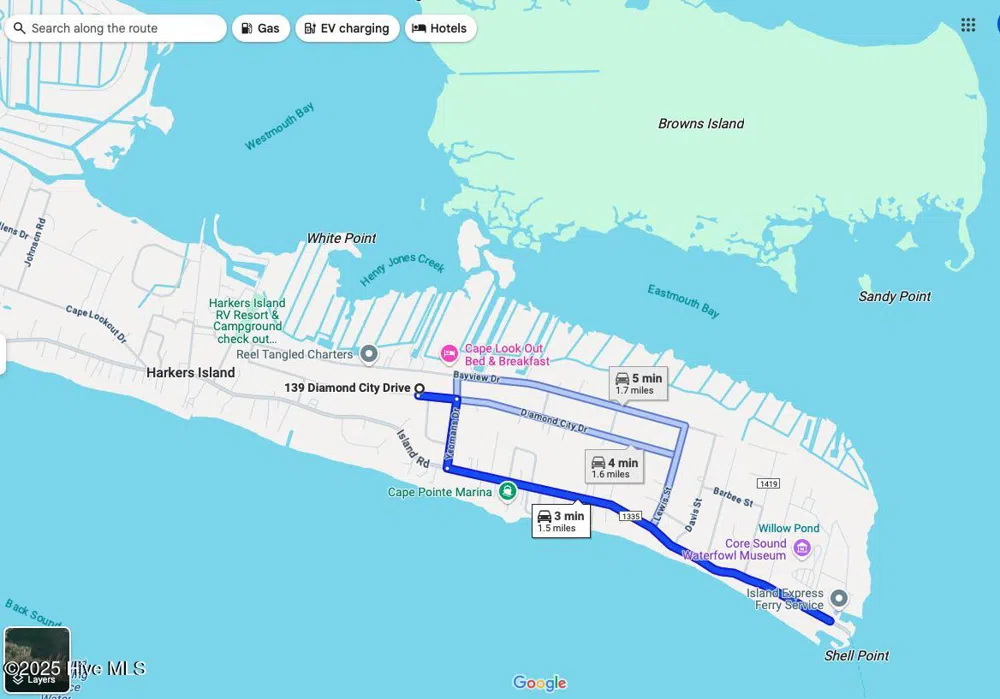 139 Diamond City Drive Harkers Island, NC 28531