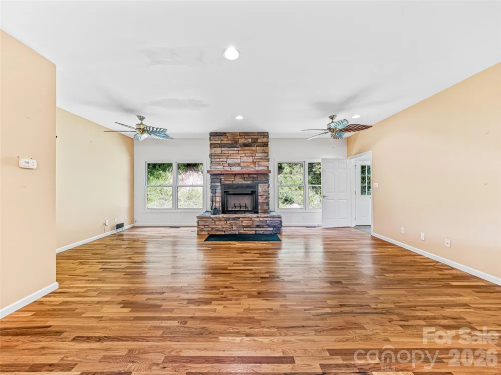 600 Charisma Drive Marshall, NC 28753
