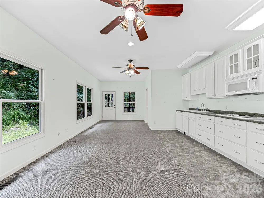 600 Charisma Drive Marshall, NC 28753