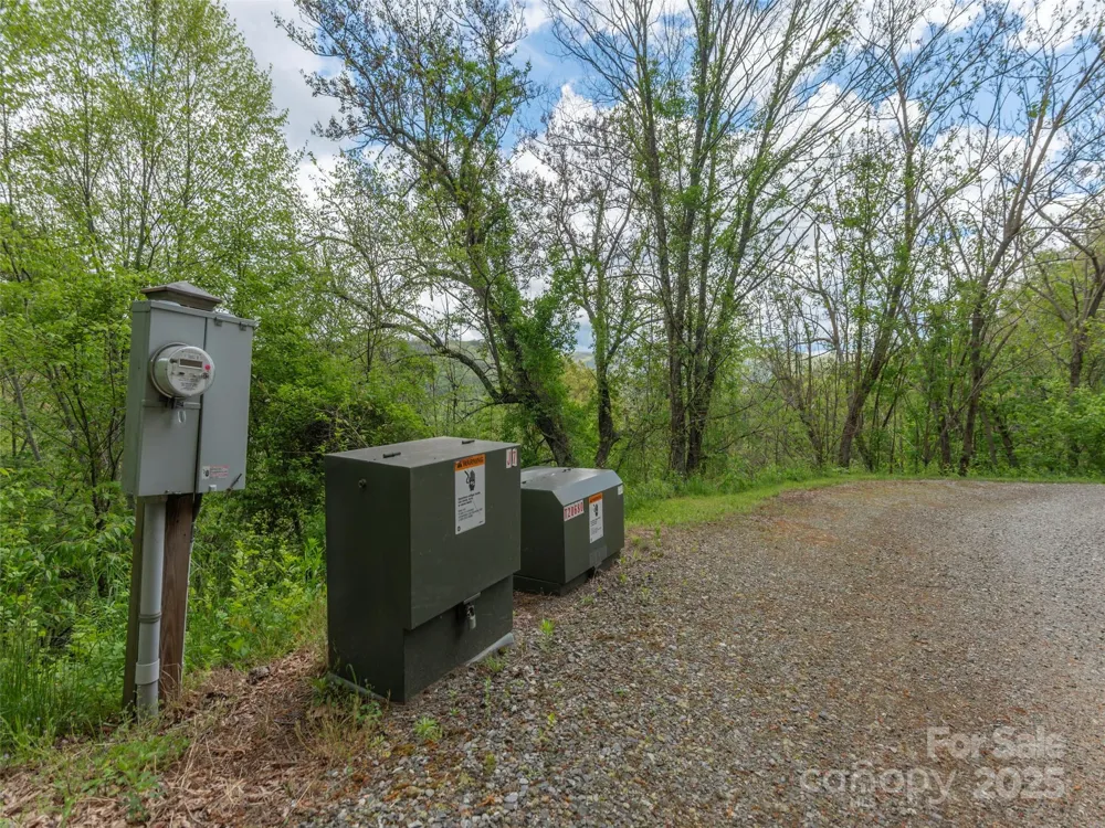 00 Quest Cove Clyde, NC 28721