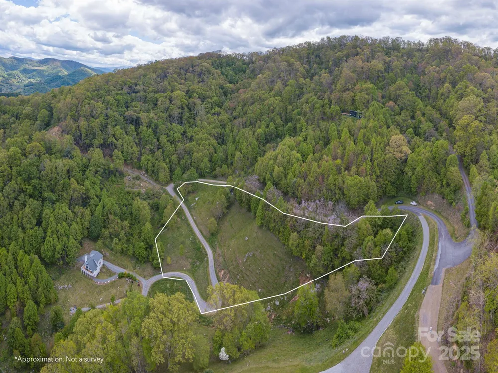 00 Quest Cove Clyde, NC 28721