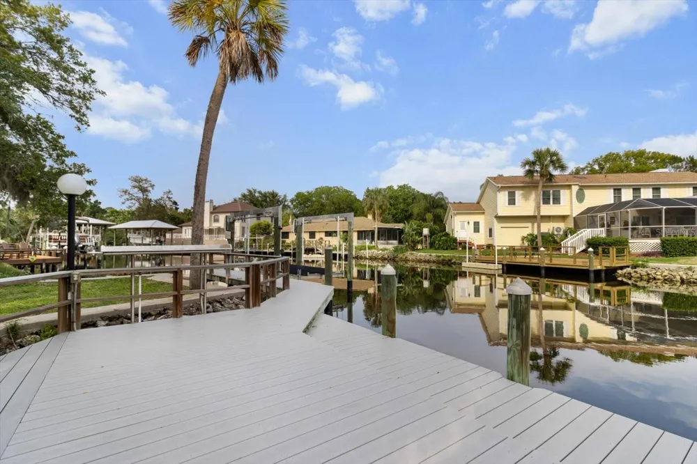5259 S STETSON POINT DRIVE Homosassa, FL 34448