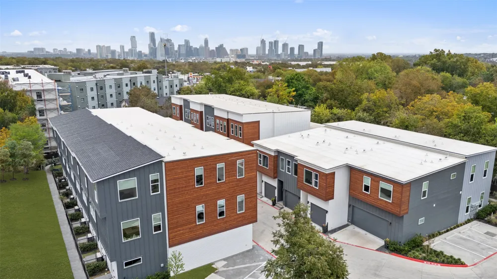 2505 Bluebonnet Avenue #5 Austin, TX 78704