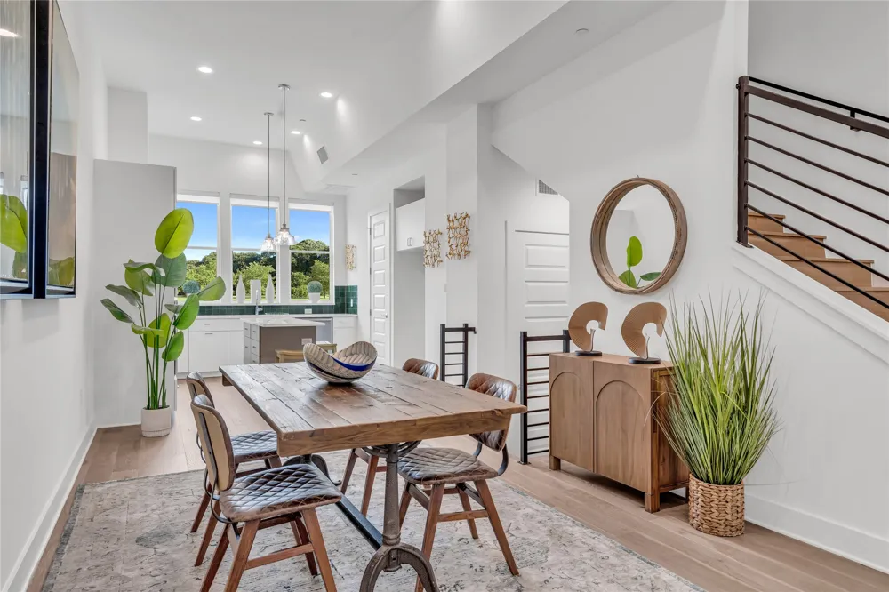 2505 Bluebonnet Avenue #5 Austin, TX 78704