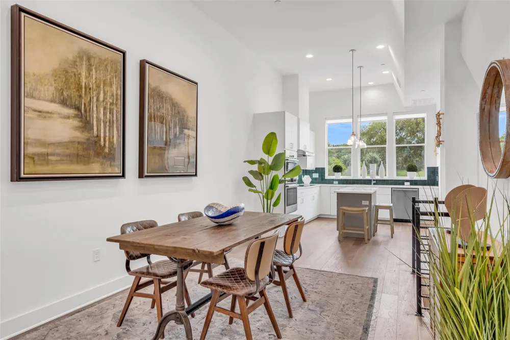 2505 Bluebonnet Avenue #5 Austin, TX 78704