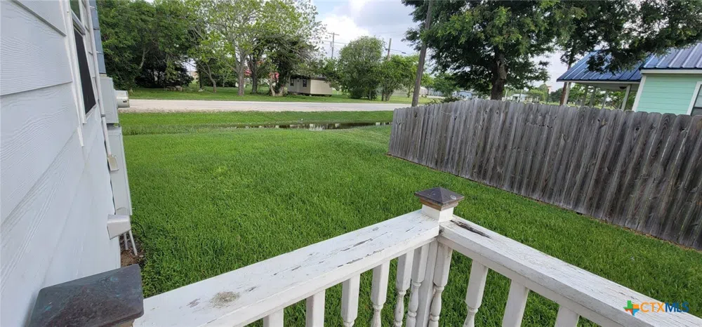 101 E Saint Louis Avenue Seadrift, TX 77983