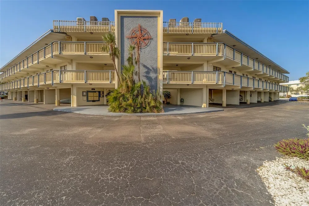 11650 CAPRI CIRCLE S #105 Treasure Island, FL 33706