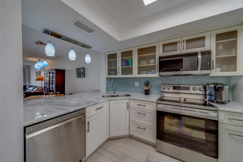 11650 CAPRI CIRCLE S #105 Treasure Island, FL 33706