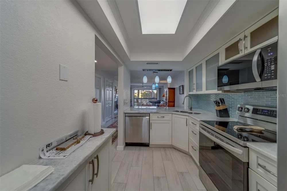11650 CAPRI CIRCLE S #105 Treasure Island, FL 33706