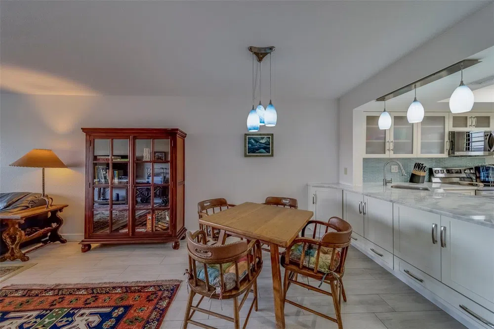11650 CAPRI CIRCLE S #105 Treasure Island, FL 33706