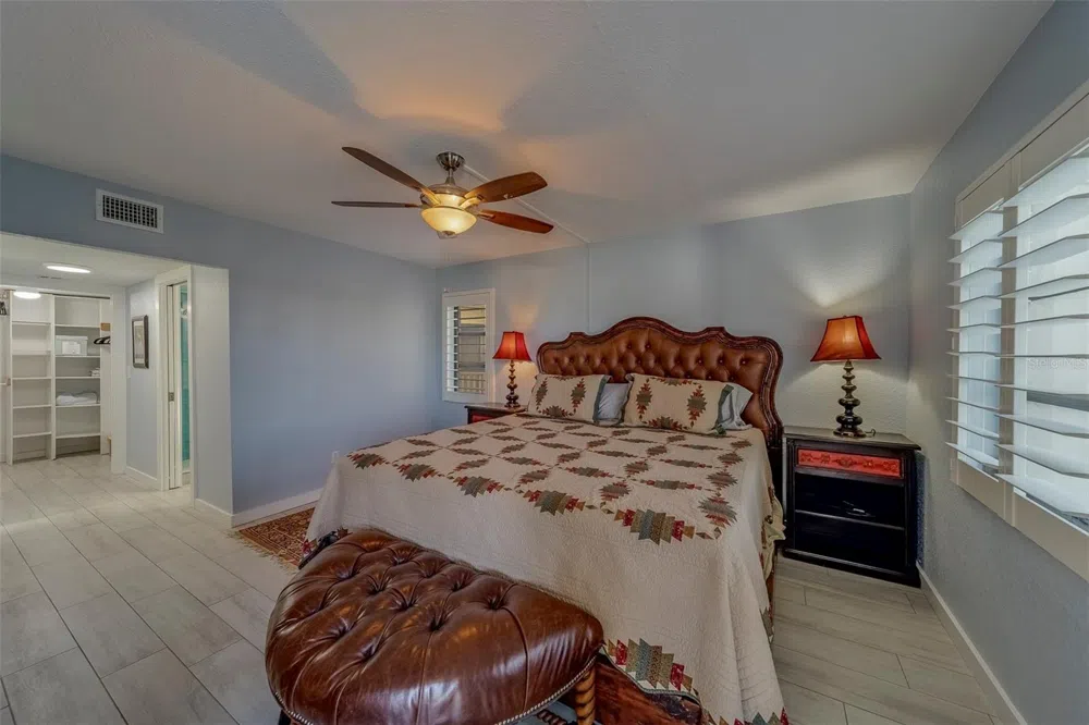 11650 CAPRI CIRCLE S #105 Treasure Island, FL 33706
