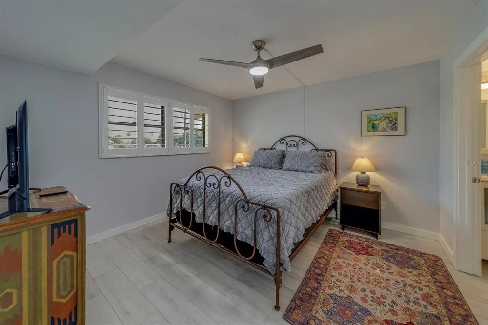11650 CAPRI CIRCLE S #105 Treasure Island, FL 33706