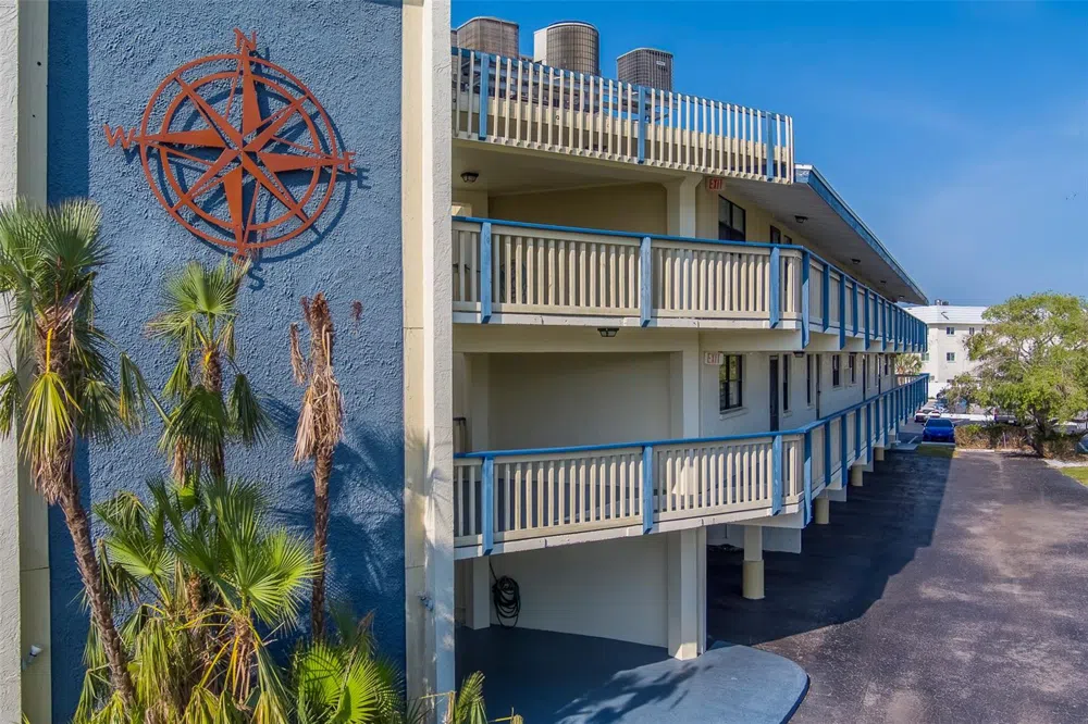 11650 CAPRI CIRCLE S #105 Treasure Island, FL 33706
