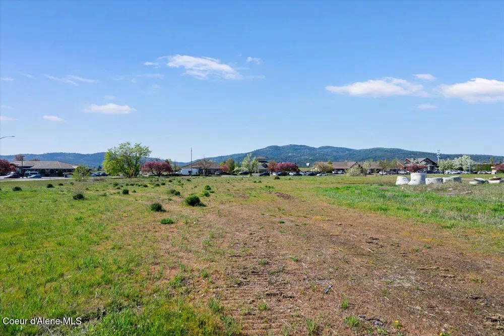 1251 E POLSTON AVENUE Post Falls, ID 83854