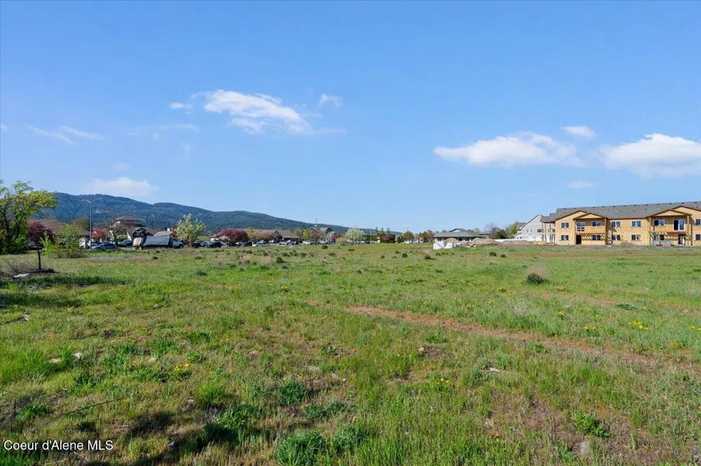 1251 E POLSTON AVENUE Post Falls, ID 83854