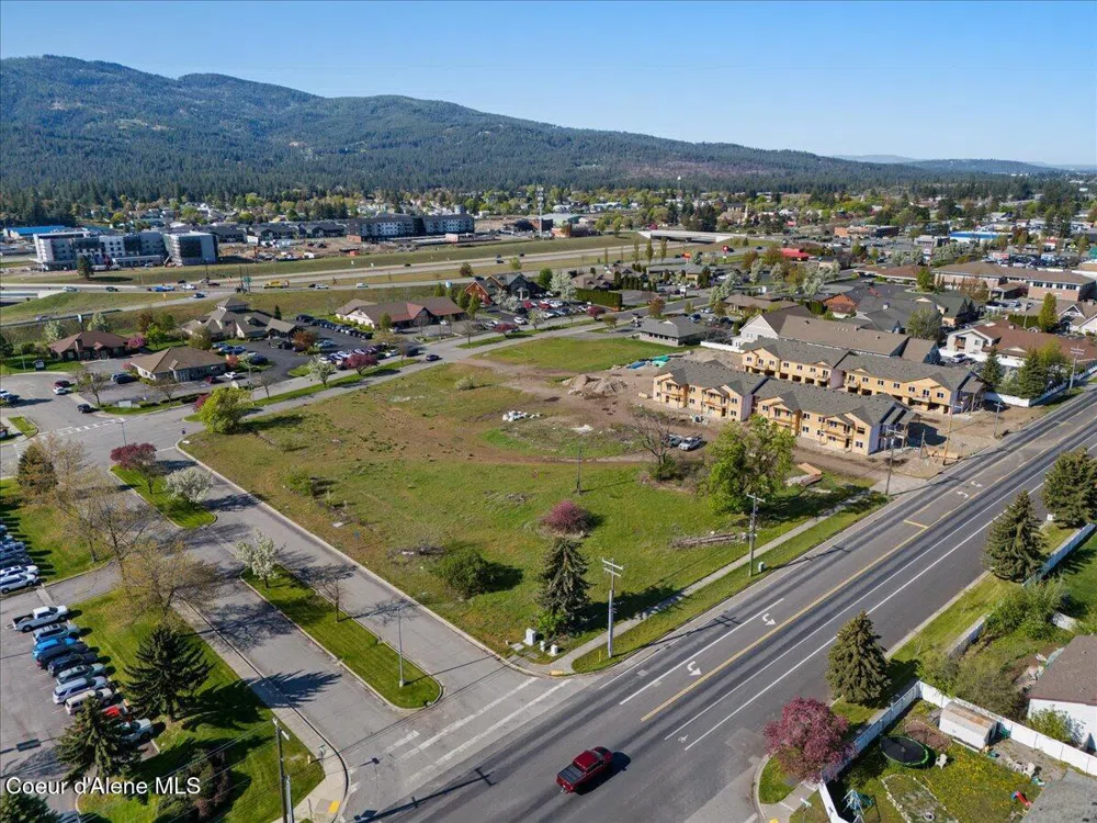1251 E POLSTON AVENUE Post Falls, ID 83854