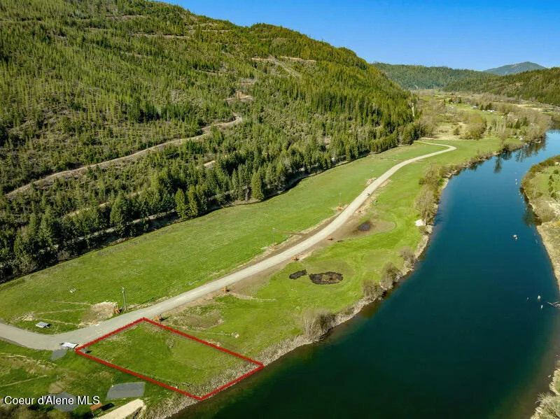 23 Horn Hooked Lane St. Maries, ID 83861