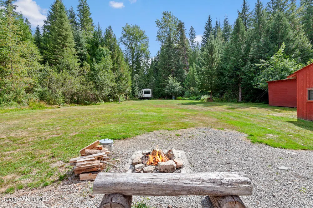 9076 CDA River Road Kingston, ID 83839