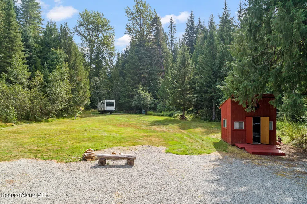 9076 CDA River Road Kingston, ID 83839