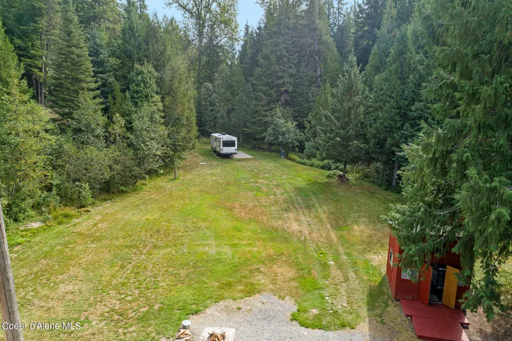 9076 CDA River Road Kingston, ID 83839