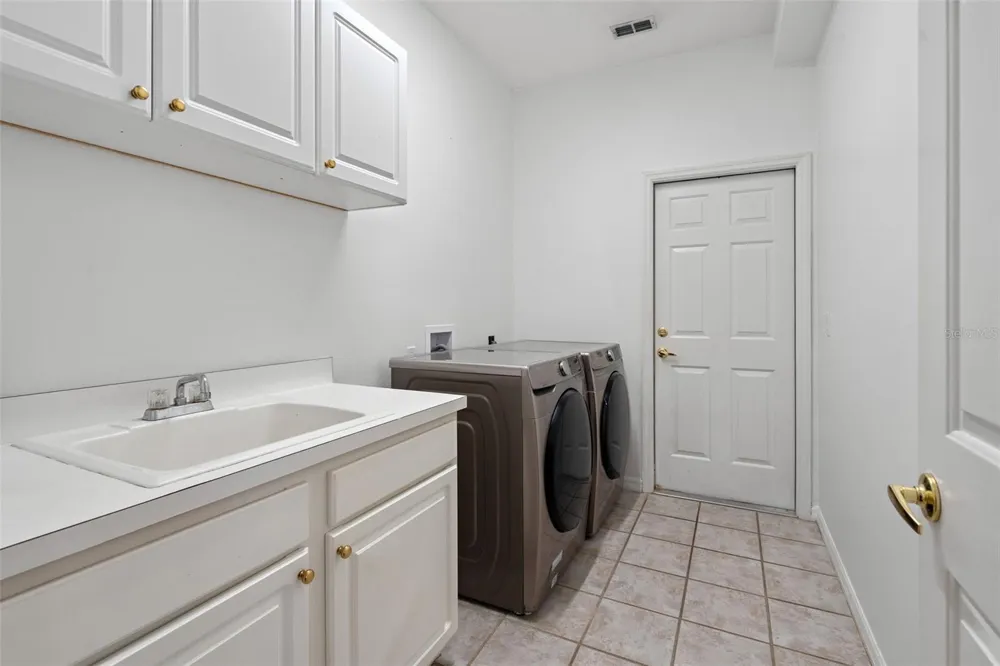 7698 MOUNT CARMEL DRIVE Orlando, FL 32835