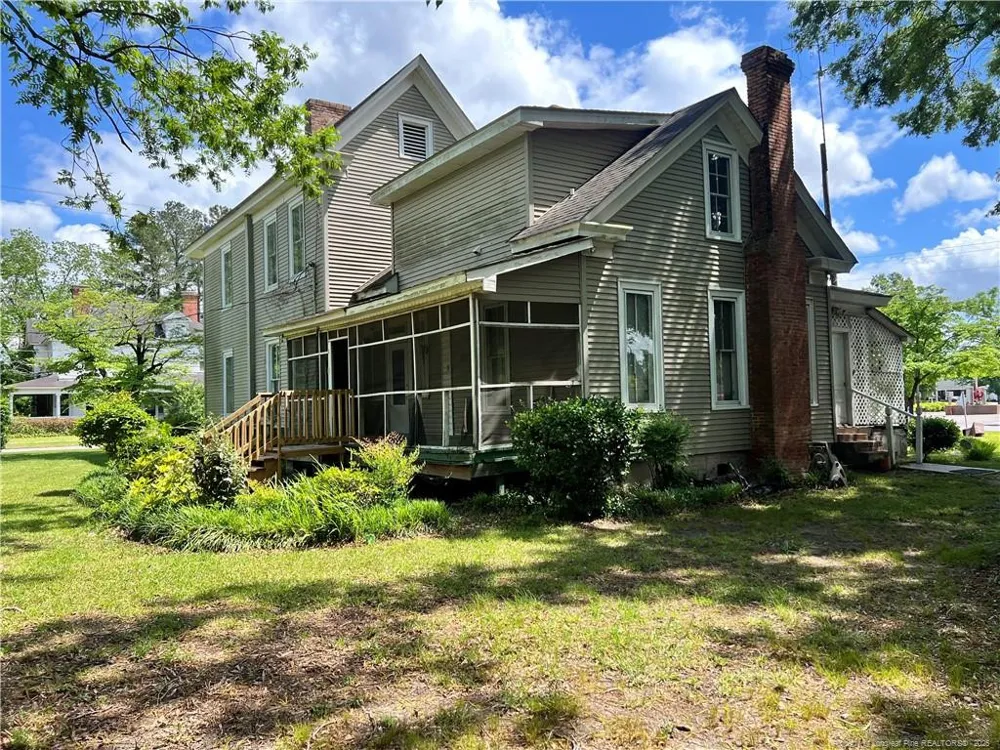 208 S Bond Street Rowland, NC 28383