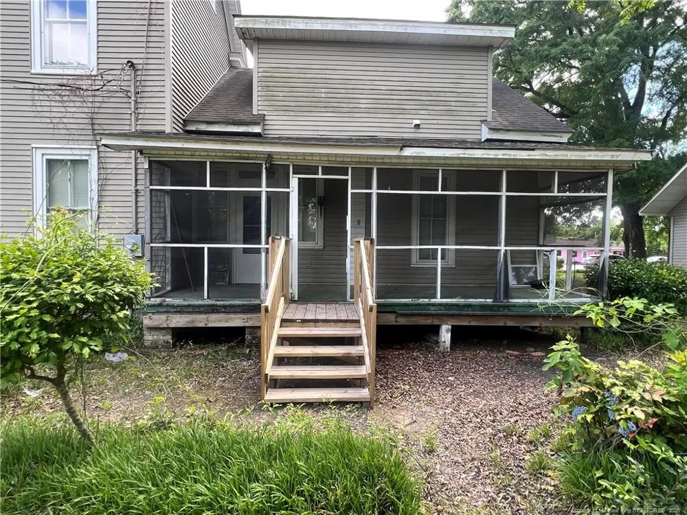 208 S Bond Street Rowland, NC 28383
