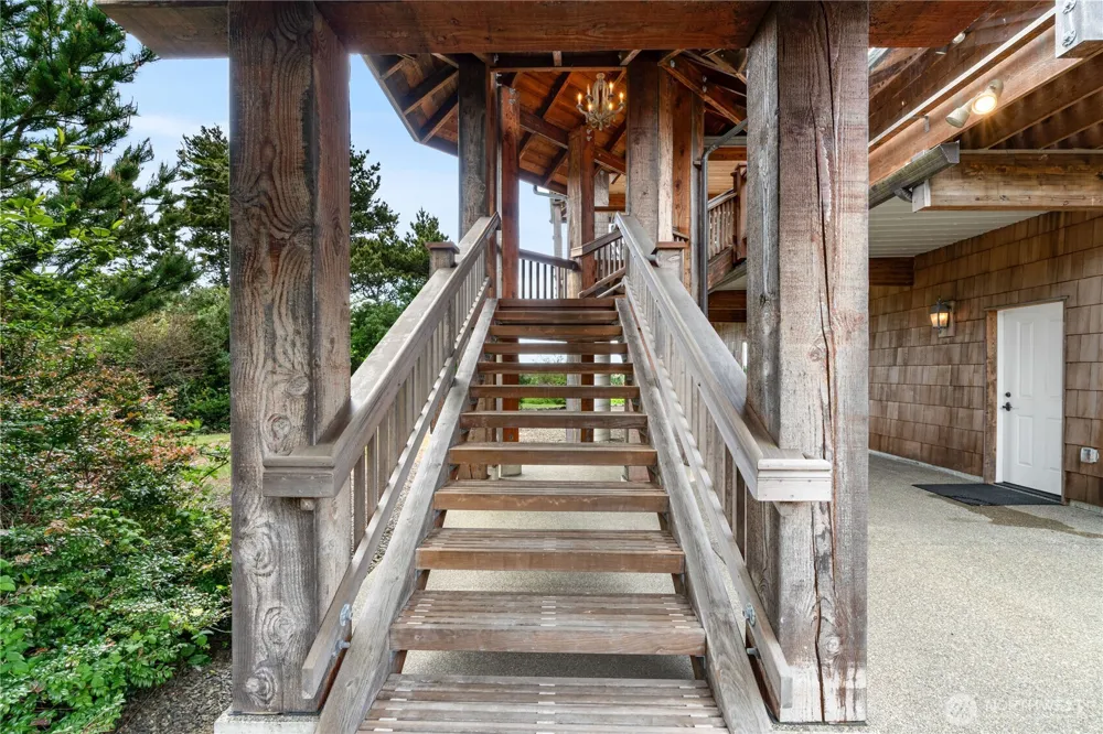 2646 Sunset Lane Tokeland, WA 98590