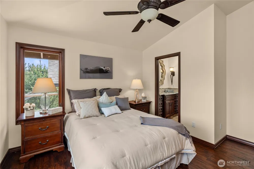 2646 Sunset Lane Tokeland, WA 98590