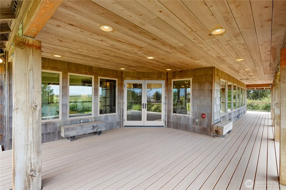 2646 Sunset Lane Tokeland, WA 98590