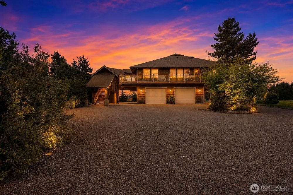 2646 Sunset Lane Tokeland, WA 98590