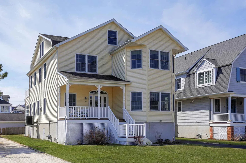 111 York Avenue Spring Lake, NJ 07762