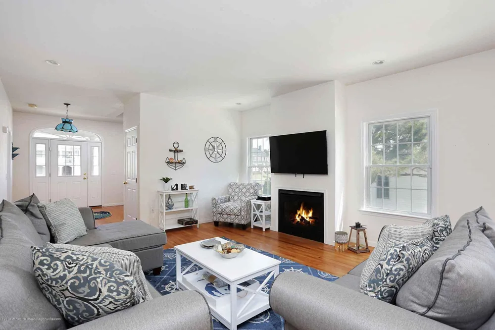 111 York Avenue Spring Lake, NJ 07762