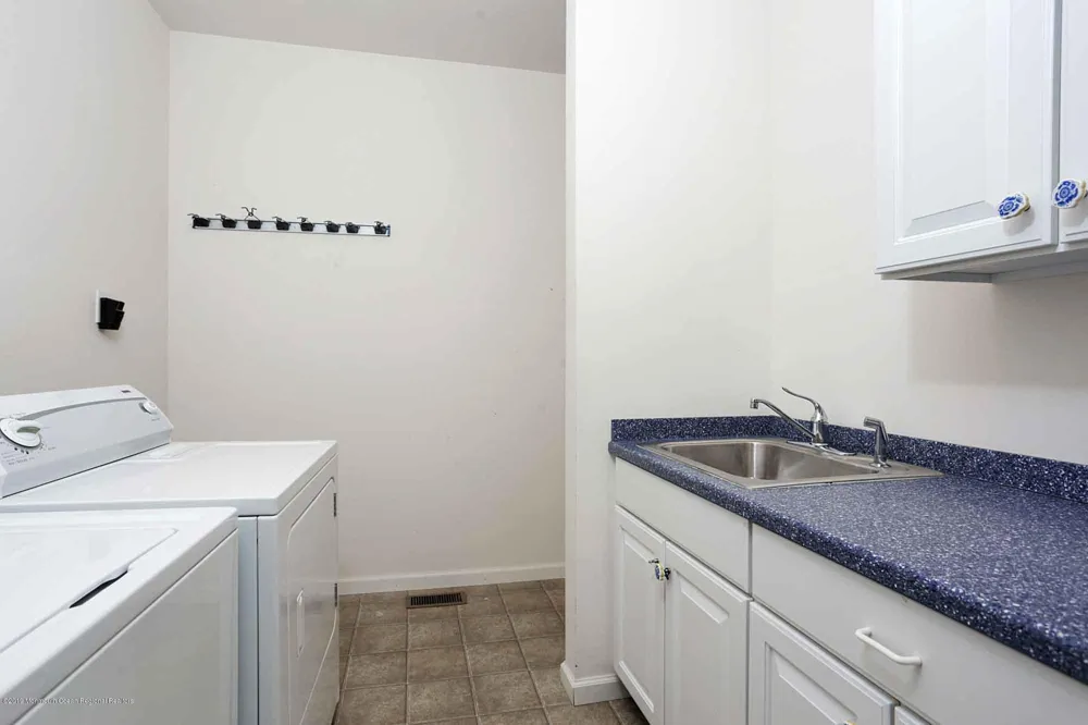 111 York Avenue Spring Lake, NJ 07762