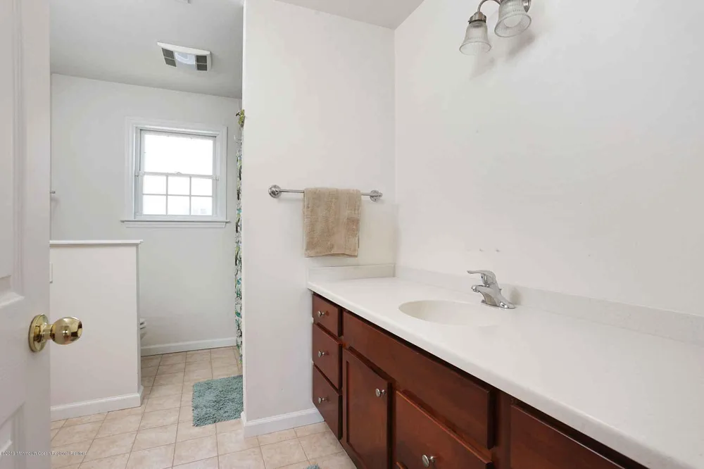 111 York Avenue Spring Lake, NJ 07762