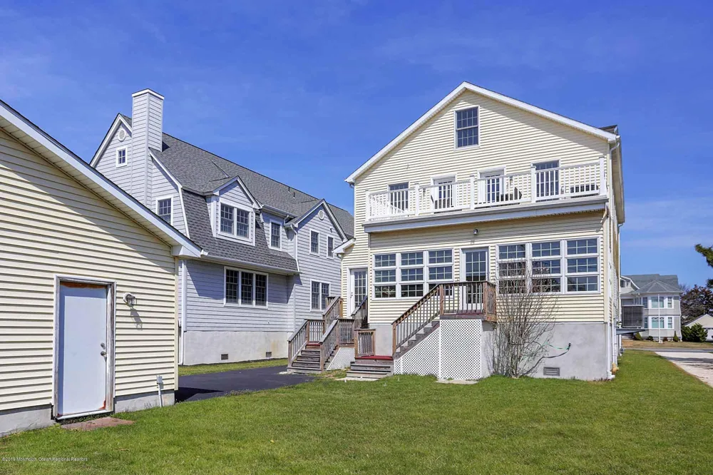 111 York Avenue Spring Lake, NJ 07762