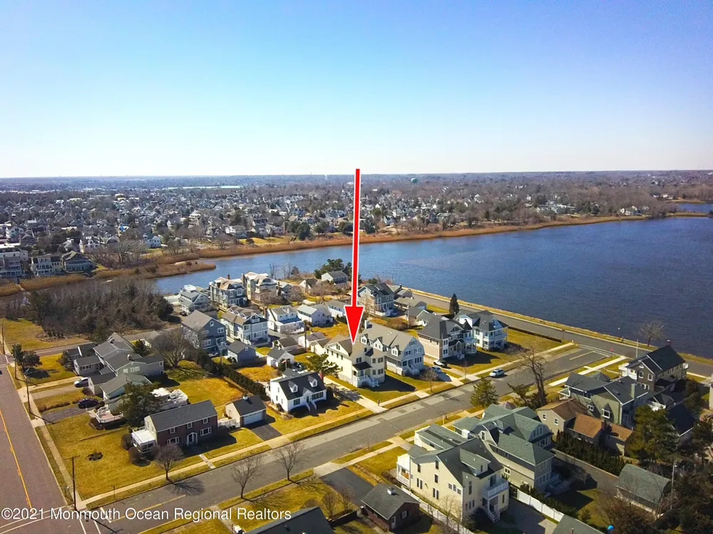 111 York Avenue Spring Lake, NJ 07762