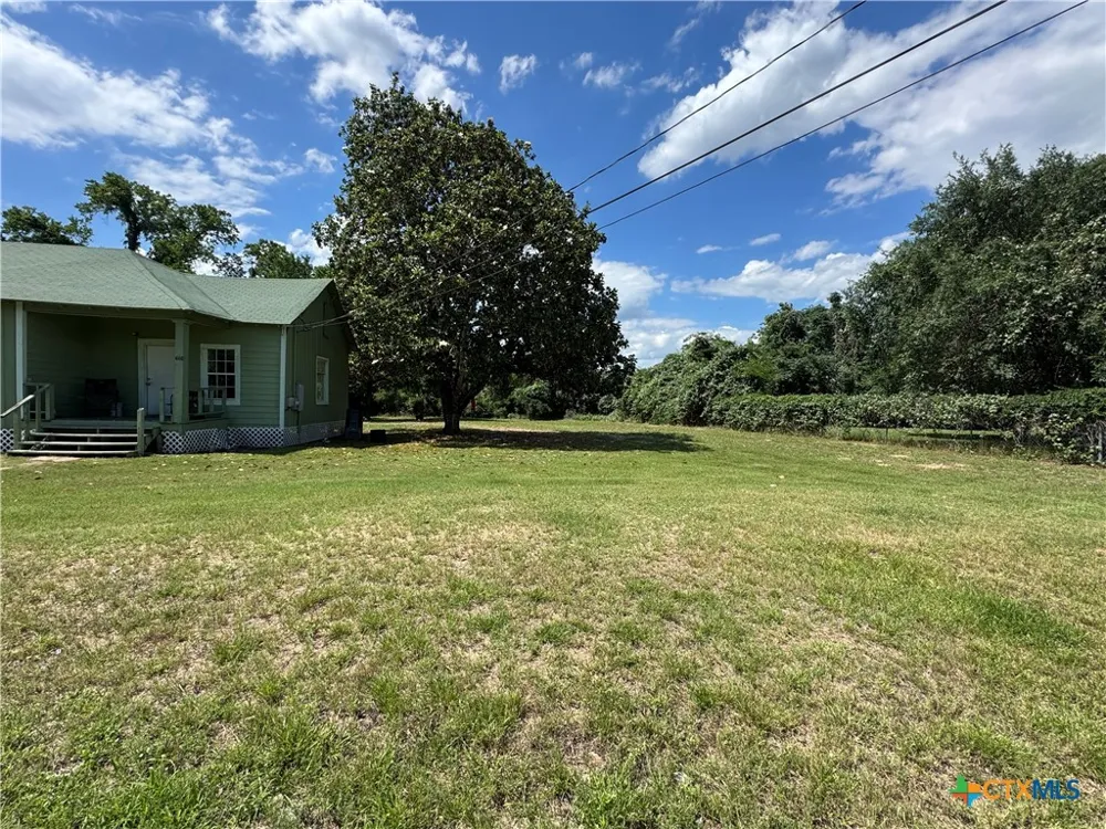 400 Grimes Street Cuero, TX 77954