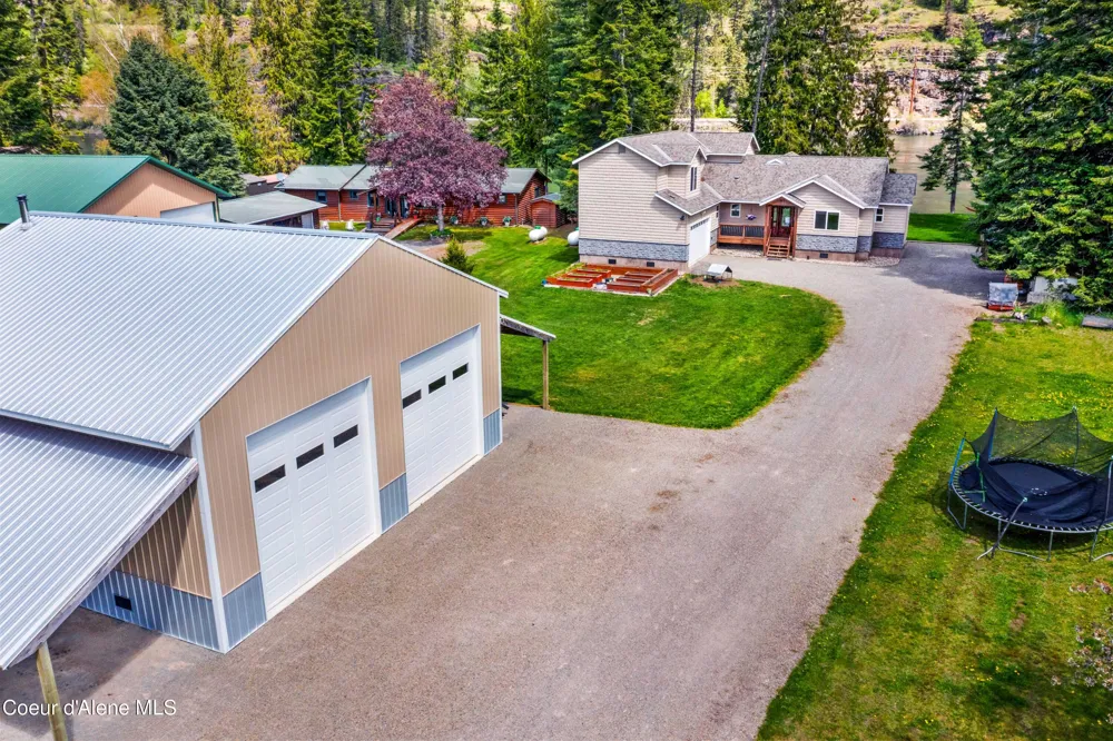 241 N. River Lake Drive Clark Fork, ID 83811