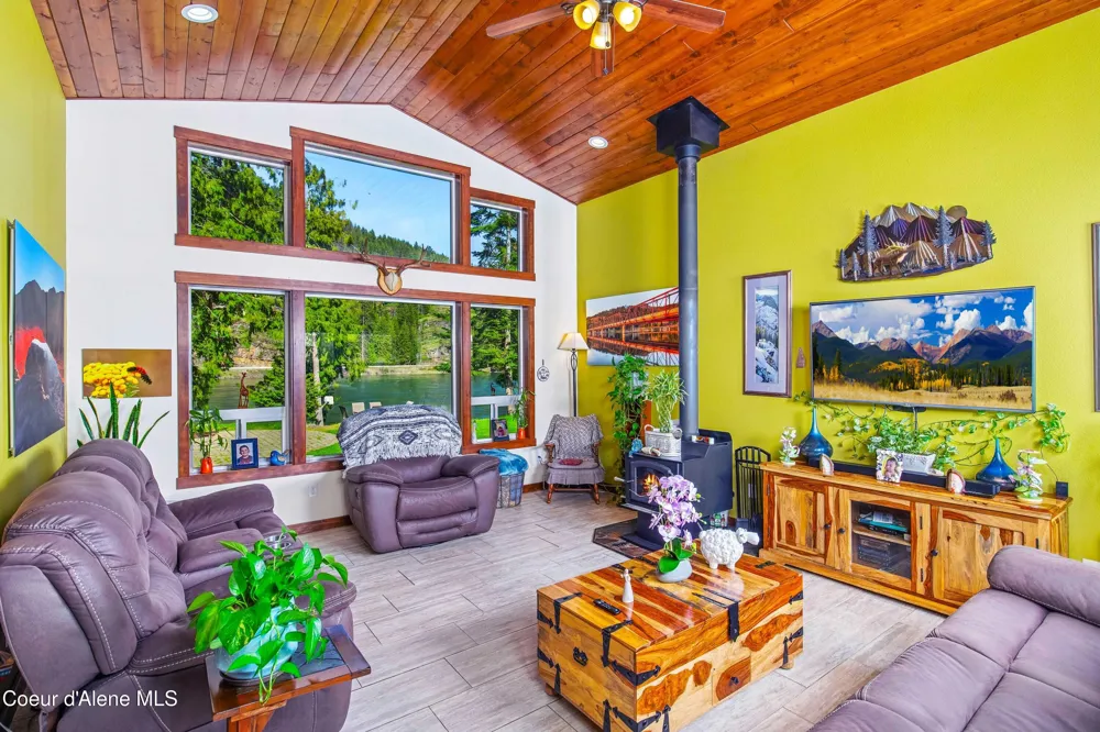 241 N. River Lake Drive Clark Fork, ID 83811