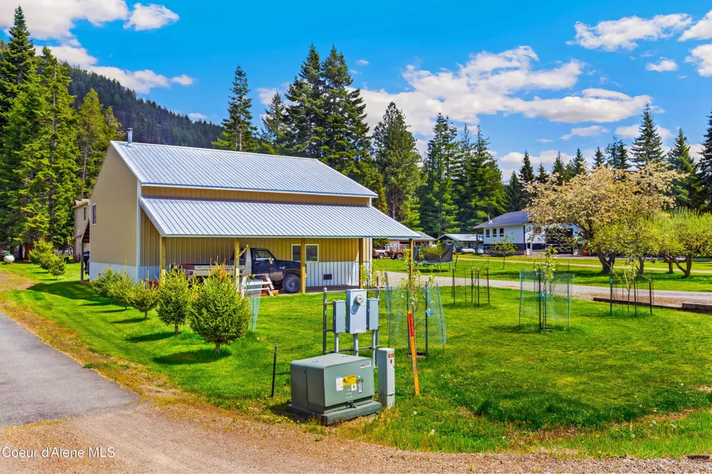 241 N. River Lake Drive Clark Fork, ID 83811